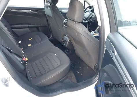 2020 Ford Fusion Se z USA, uszkodzony, nr VIN 3FA6P0HD9LR143584